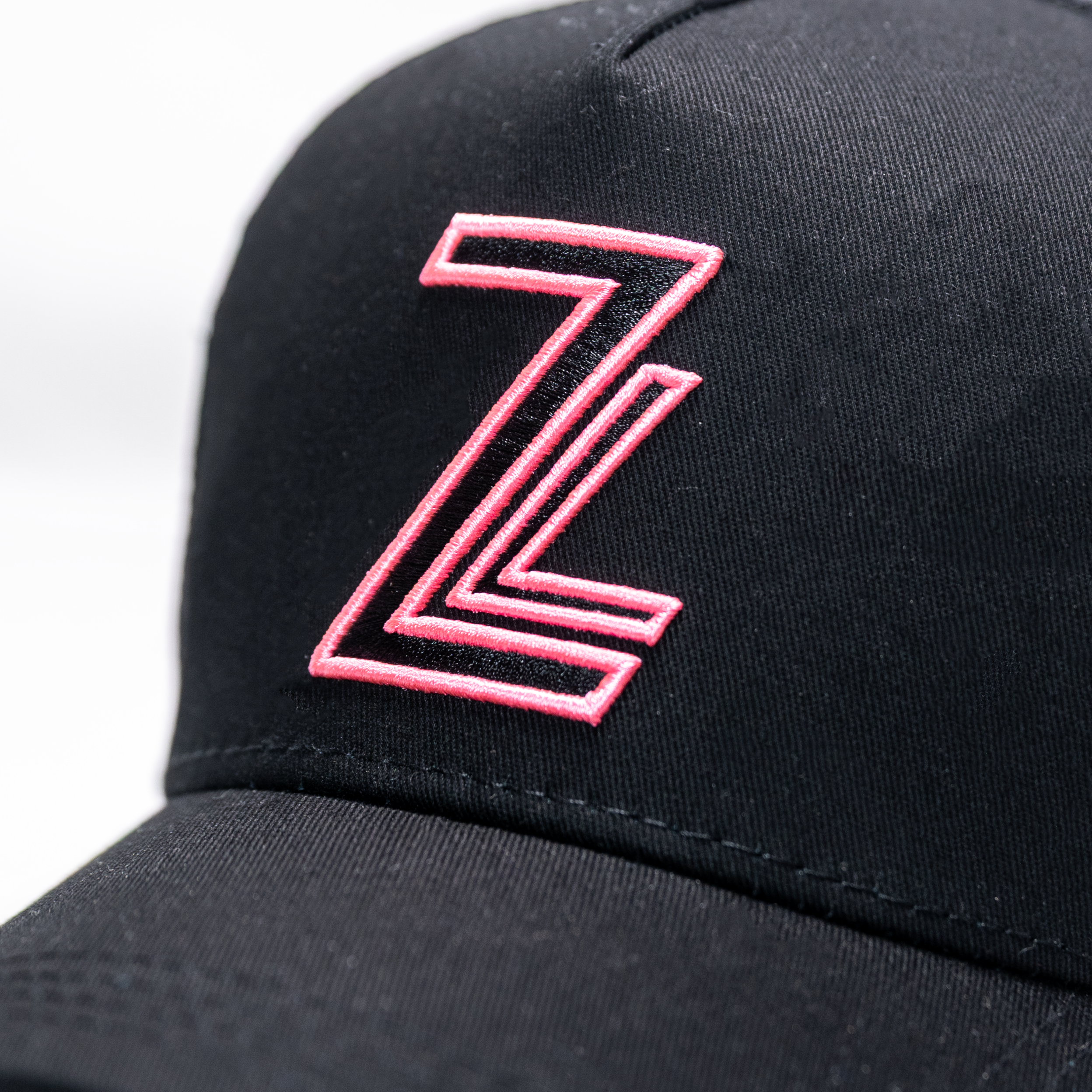 ZL Trucker Cap - Black/Pink